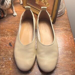 Everlane Women's Cream Leather Shoes